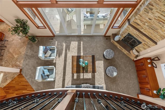 20619 NE 16th Street, Sammamish, WA 98074