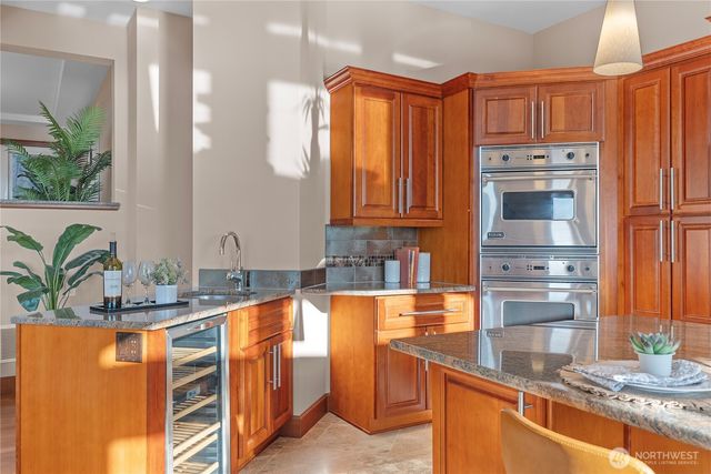 20619 NE 16th Street, Sammamish, WA 98074