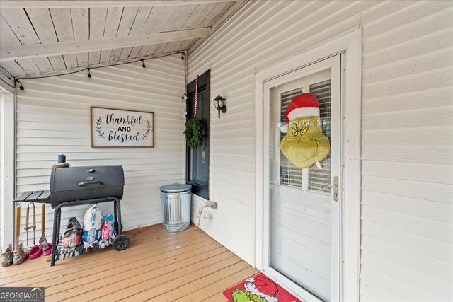 184 Garrett Circle, Carrollton, GA 30117