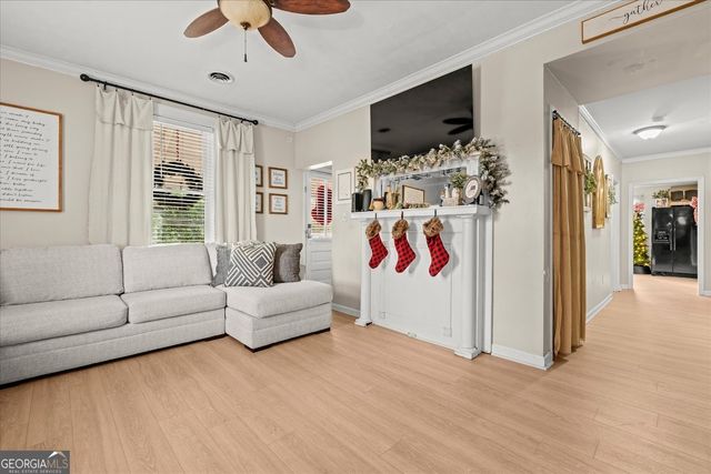 184 Garrett Circle, Carrollton, GA 30117