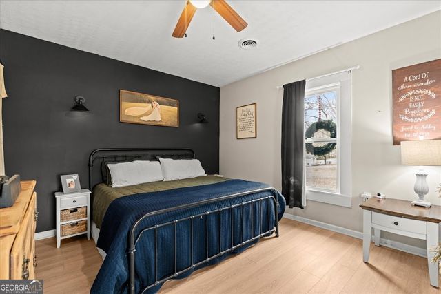 184 Garrett Circle, Carrollton, GA 30117