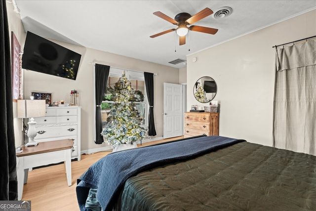 184 Garrett Circle, Carrollton, GA 30117