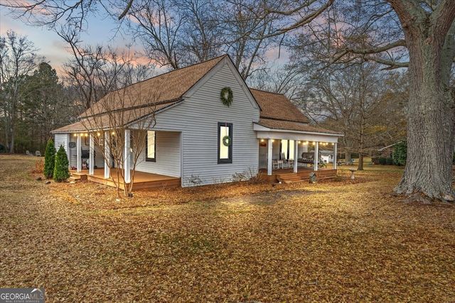 184 Garrett Circle, Carrollton, GA 30117