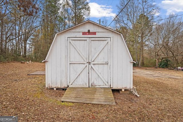 184 Garrett Circle, Carrollton, GA 30117