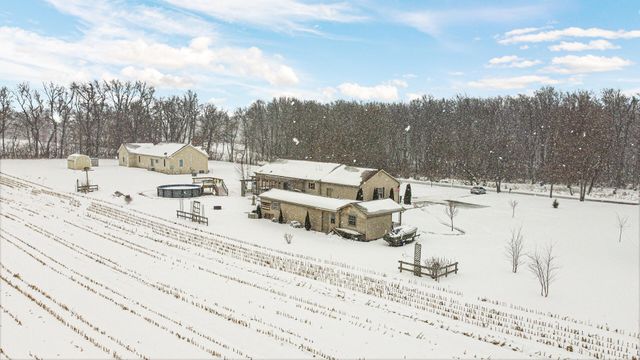 4698 S 650 W, La Porte, IN 46350