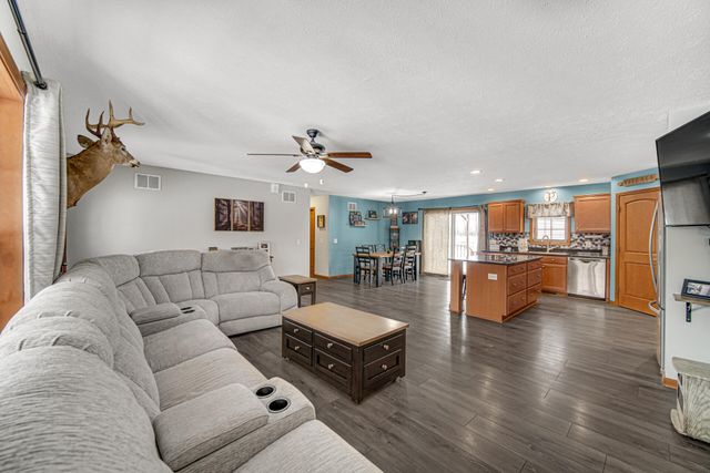 4698 S 650 W, La Porte, IN 46350