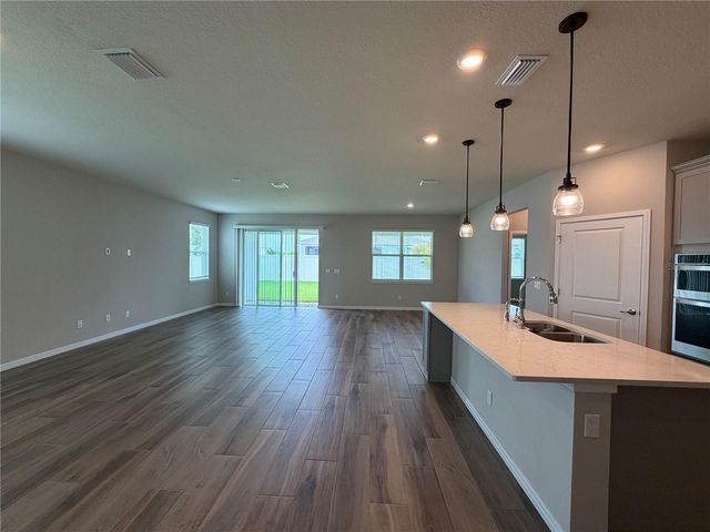 2610 AUTUMN PEACE DR, Kissimmee, FL 34744