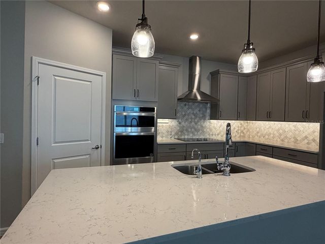 2610 AUTUMN PEACE DR, Kissimmee, FL 34744