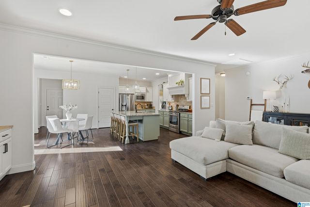 366 STRATHAVEN DRIVE, Pelham, AL 35124