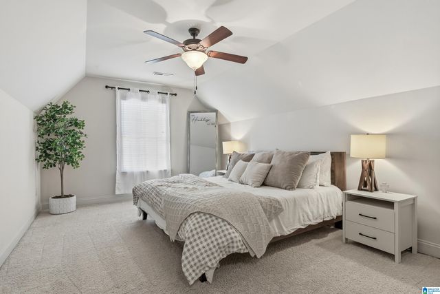 366 STRATHAVEN DRIVE, Pelham, AL 35124