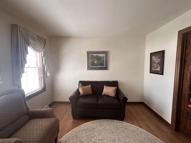 2704 BROOKVIEW DRIVE, Green Bay, WI 54313