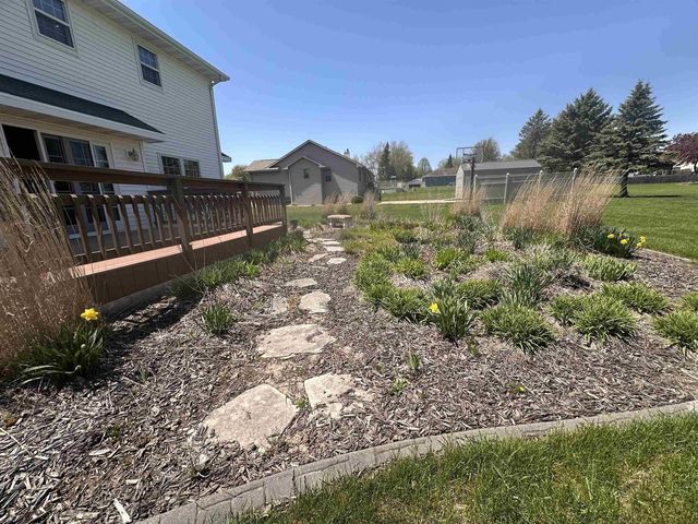 2704 BROOKVIEW DRIVE, Green Bay, WI 54313