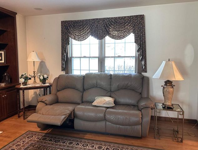 2704 BROOKVIEW DRIVE, Green Bay, WI 54313