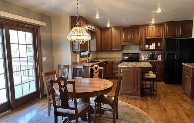 2704 BROOKVIEW DRIVE, Green Bay, WI 54313