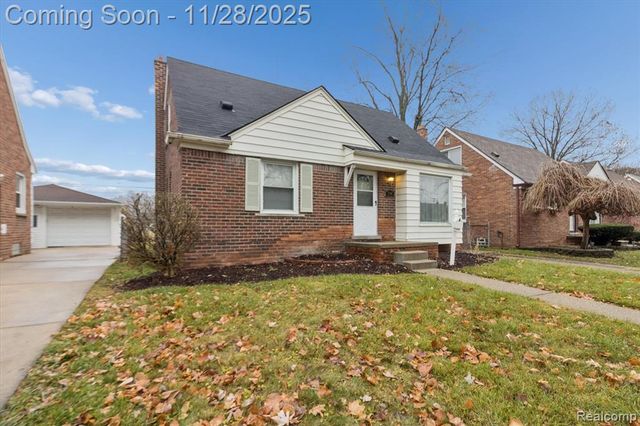 9540 Mercedes, Redford, MI 48239