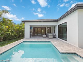 837 99th AVE N, Naples, FL 34108