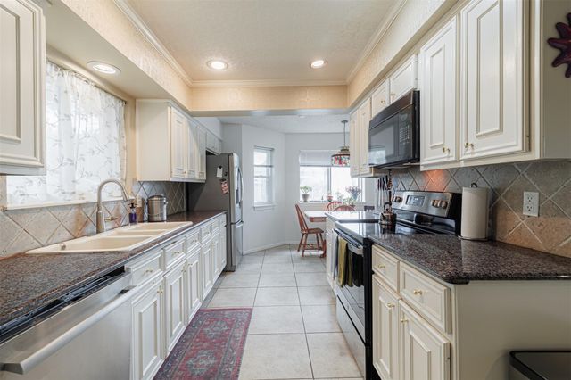 20207 Hampshire Rocks Drive, Katy, TX 77450