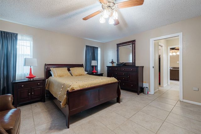20207 Hampshire Rocks Drive, Katy, TX 77450
