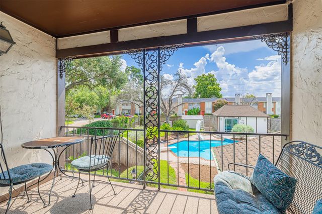 20207 Hampshire Rocks Drive, Katy, TX 77450
