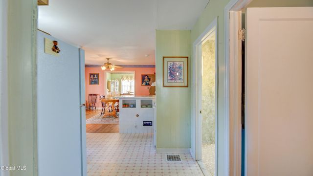 234 Log City Road, Amsterdam, NY 12010