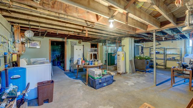 234 Log City Road, Amsterdam, NY 12010