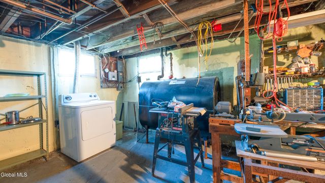 234 Log City Road, Amsterdam, NY 12010