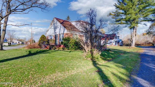 234 Log City Road, Amsterdam, NY 12010