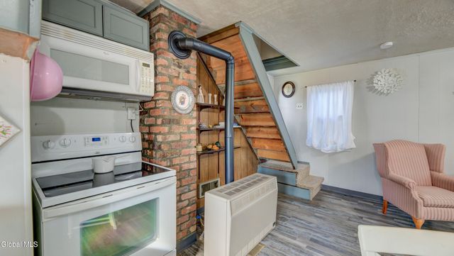 234 Log City Road, Amsterdam, NY 12010