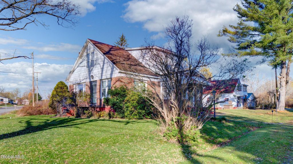 234 Log City Road, Amsterdam, NY 12010