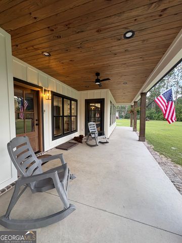 149 Owl Head Trail, Hazlehurst, GA 31539