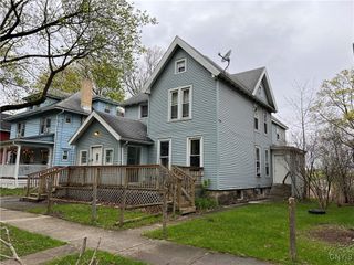 1337 Madison Street, Syracuse, NY 13210