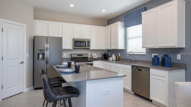 643 GROVE STREET, Winter Haven, FL 33881