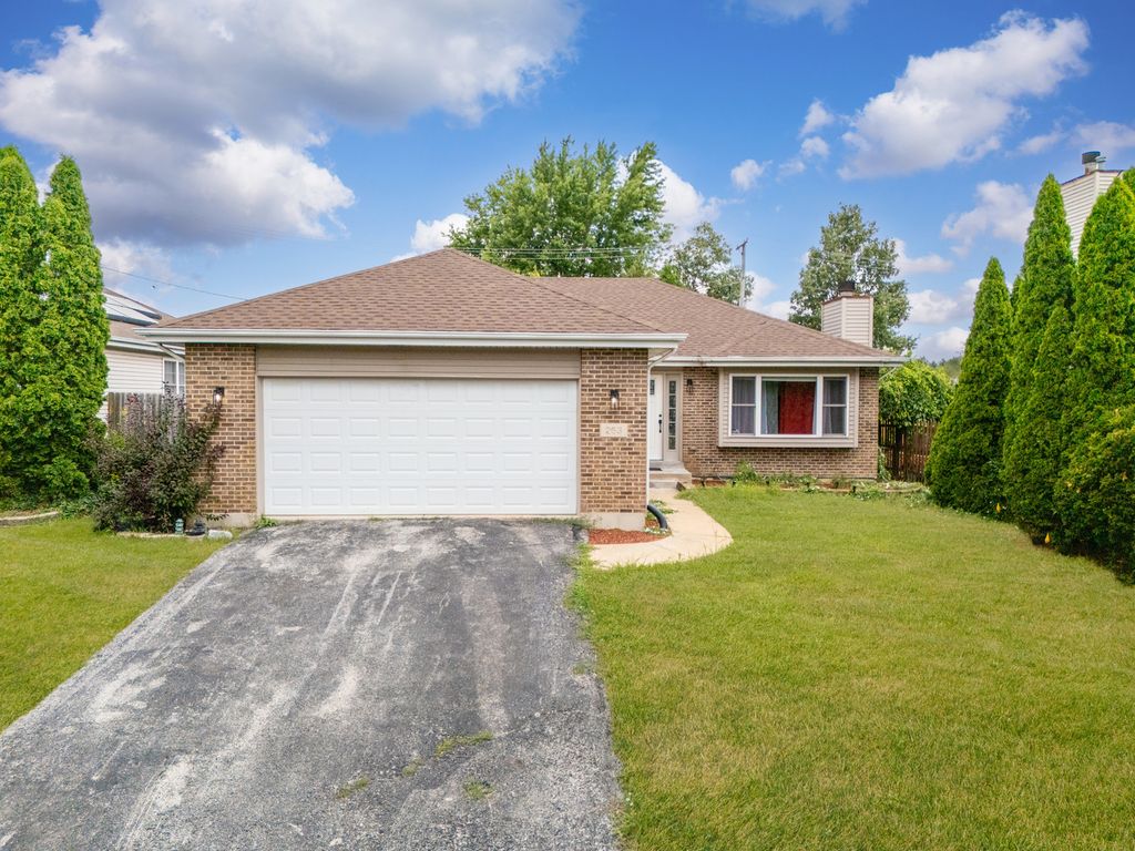 263 E 34th Street, Steger, IL 60475