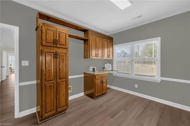 217 Mctavish Lane, Winston-salem, NC 27103