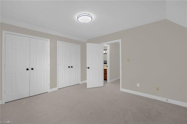 217 Mctavish Lane, Winston-salem, NC 27103