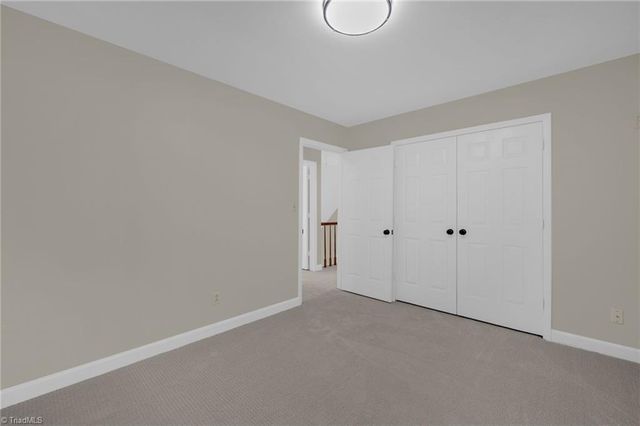 217 Mctavish Lane, Winston-salem, NC 27103