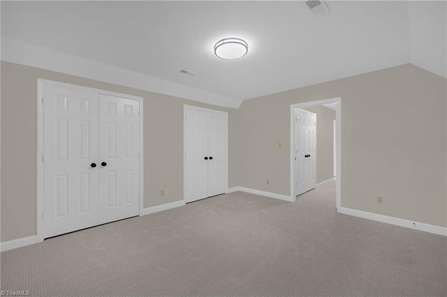 217 Mctavish Lane, Winston-salem, NC 27103