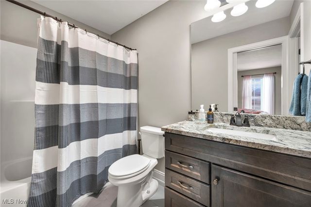 442 Madison Trail, Doylestown, OH 44230