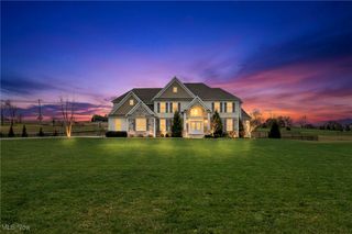 442 Madison Trail, Doylestown, OH 44230