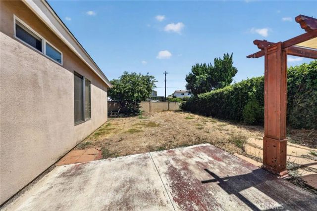 2380 Bryson Place, Simi Valley, CA 93065