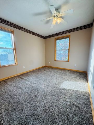 51 NW Ridge Drive, Eureka Springs, AR 72631