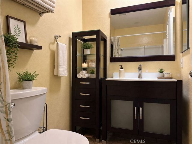 24451 Peacock St., Lake Forest, CA 92630
