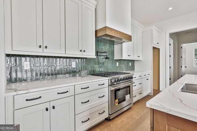 940 Laurel Brooke Avenue, Peachtree City, GA 30269