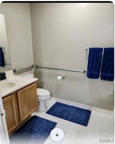 2515 Veterans Mem 402, Tuscaloosa, AL 35404