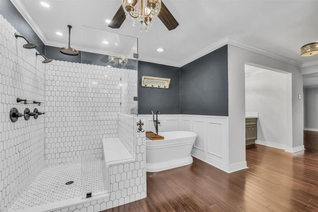 2111 Riverside Drive, League City, TX 77573