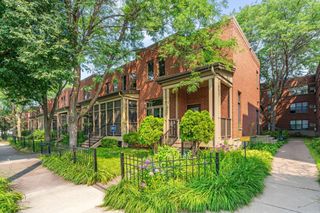 2020 S 6th Street, Minneapolis, MN 55454