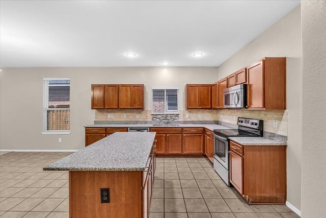619 Denali, Arlington, TX 76002