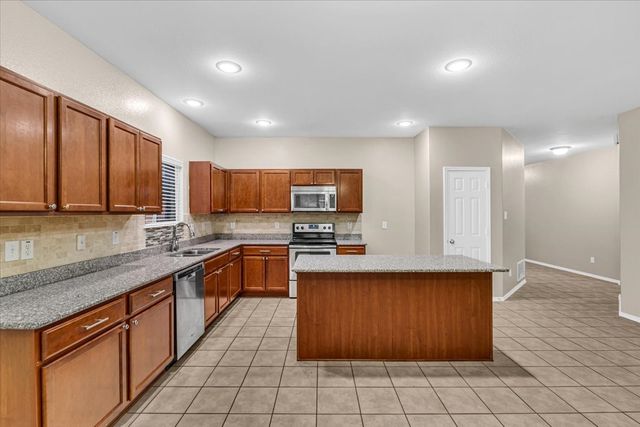 619 Denali, Arlington, TX 76002