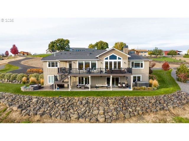 70349 LAKESIDE Rd, Pendleton, OR 97801