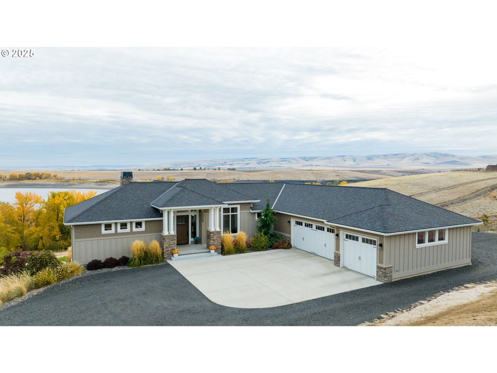 70349 LAKESIDE Rd, Pendleton, OR 97801